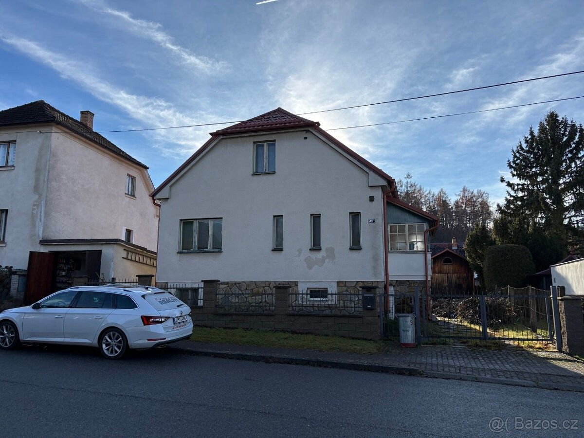 Prodej rodinný dům - Hluboká nad Vltavou, 373 41