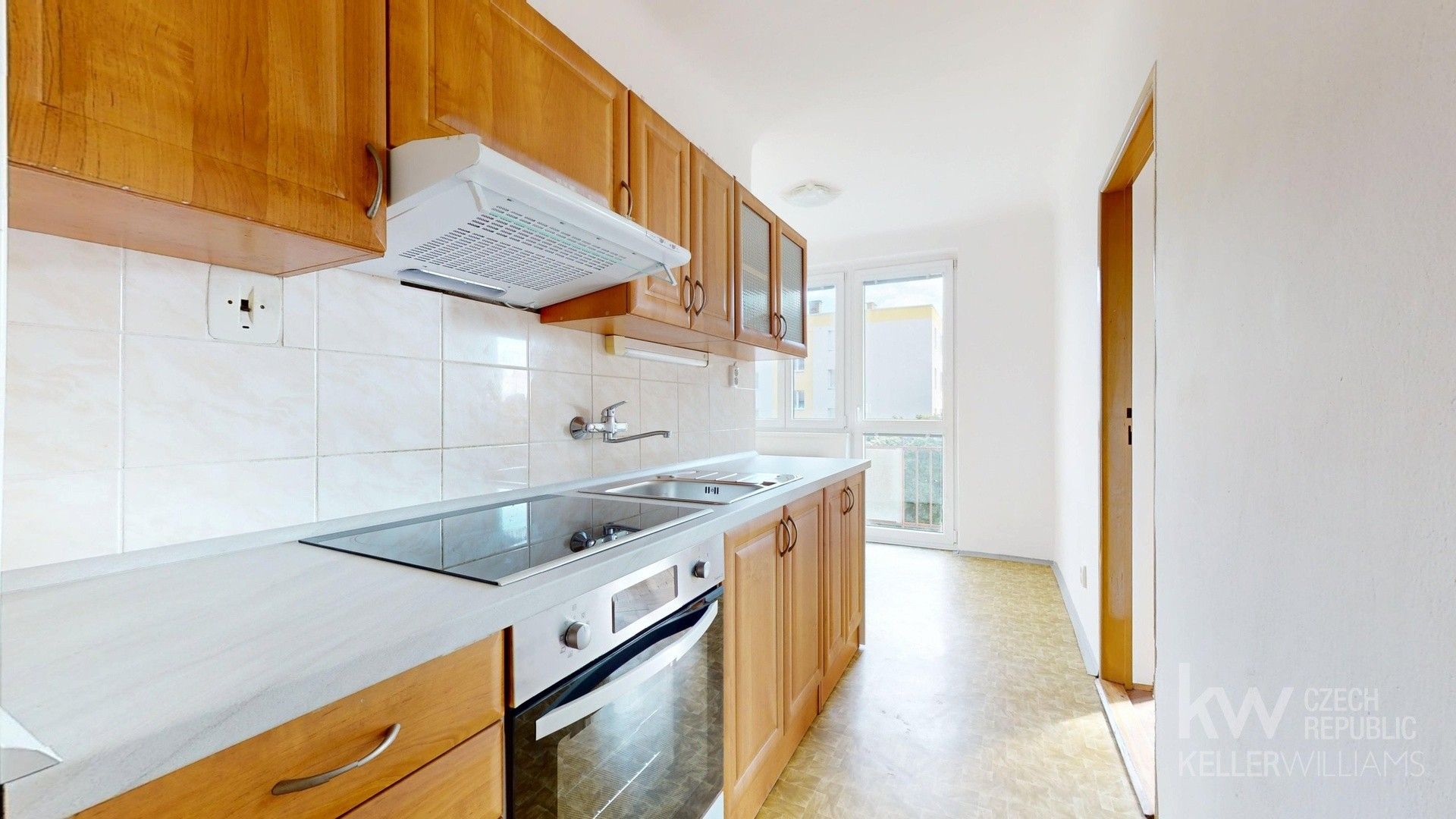 2+1, Angela Kančeva, Tábor, 57 m²