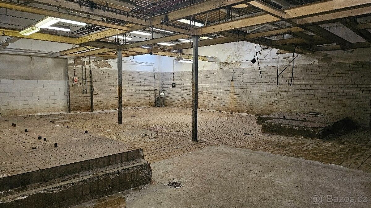 Sklady, Čáslav, 286 01, 600 m²