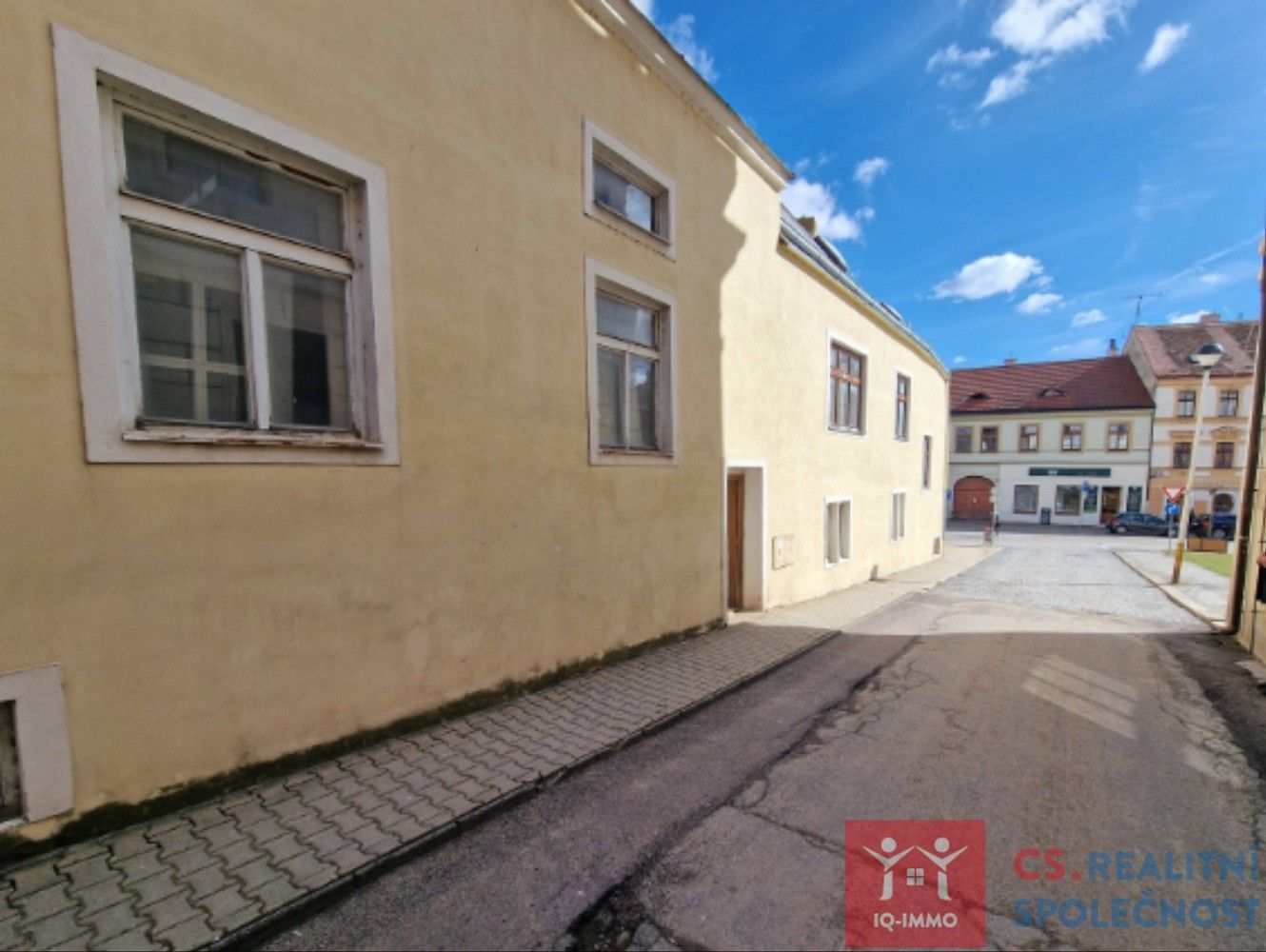 Obchodní prostory, 120 m²