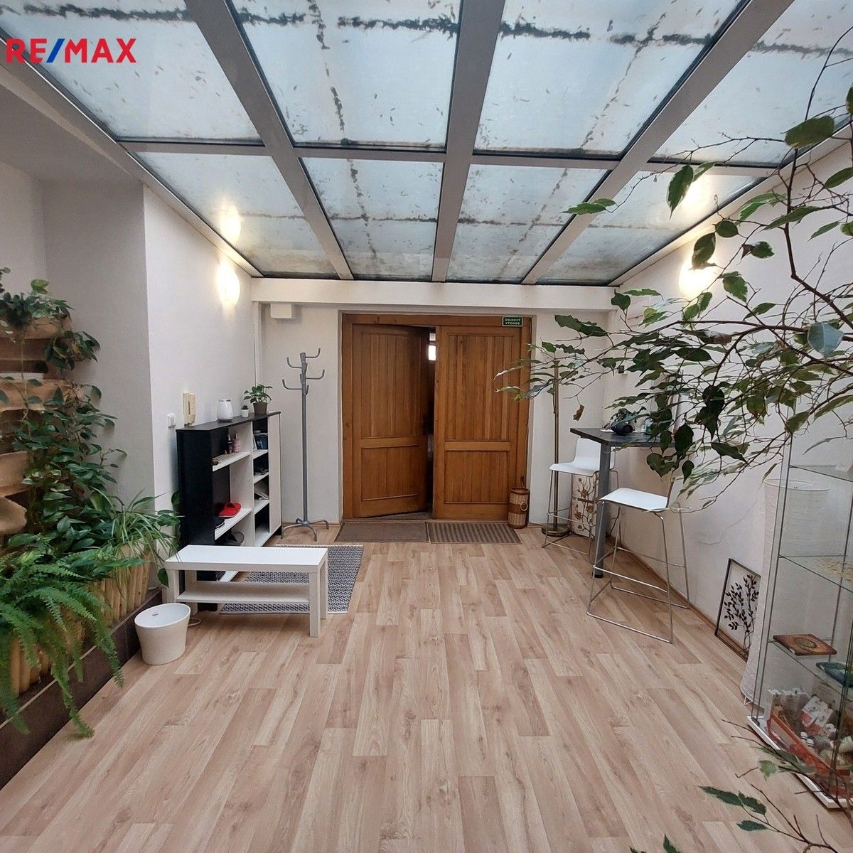 Obchodní prostory, Šemberova, Olomouc, 99 m²