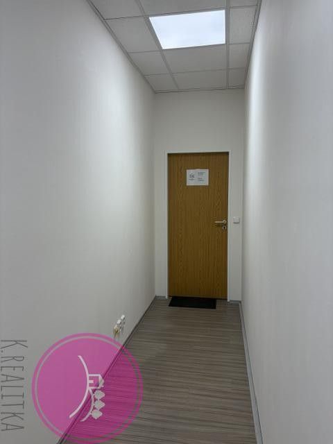 Pronájem komerční - Barákova, Olomouc, 25 m² - 5