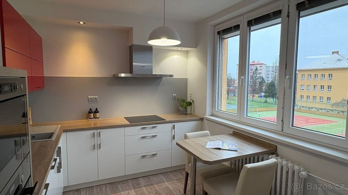 Byty, Bystřice pod Hostýnem, 768 61