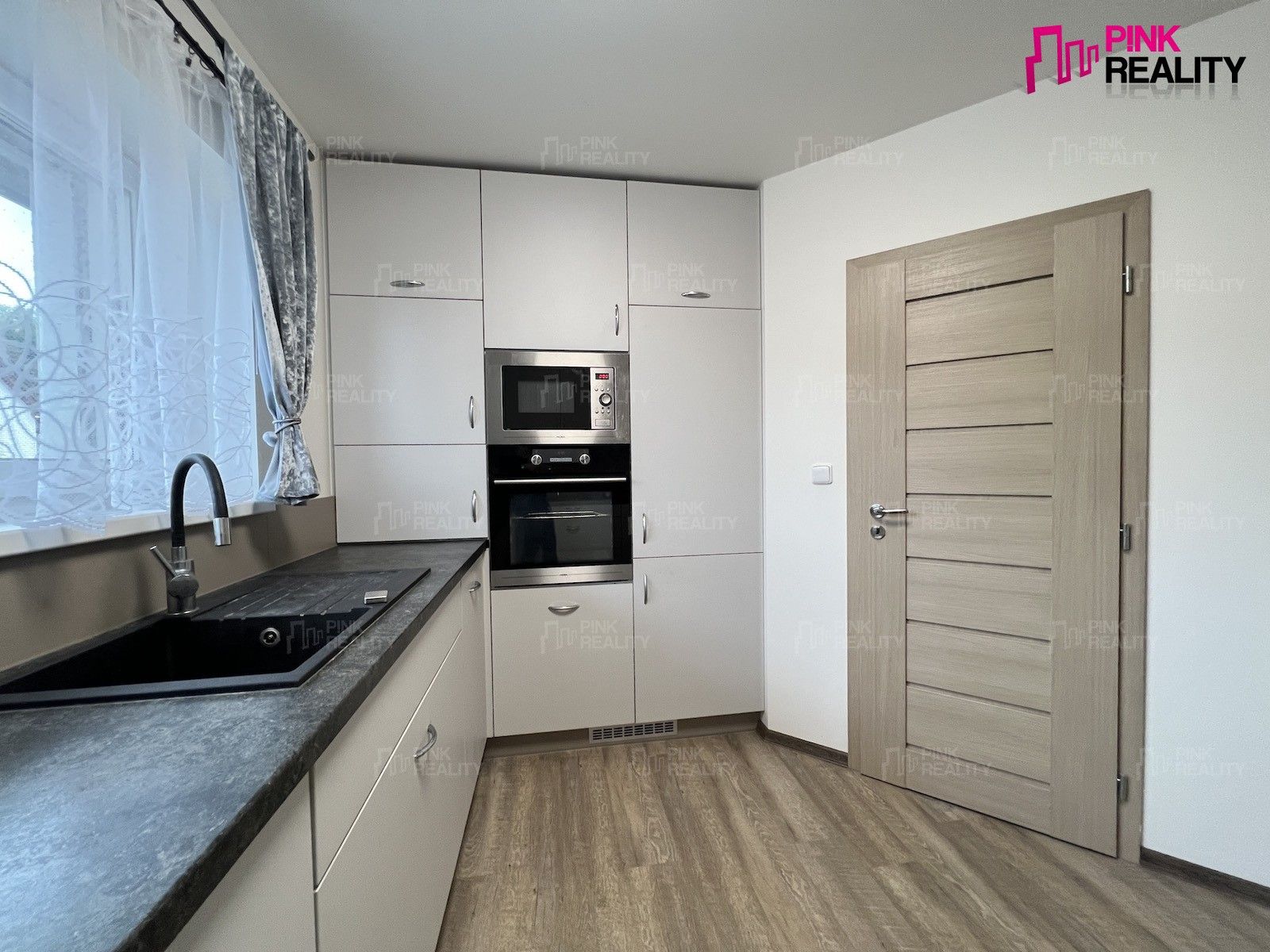Prodej rodinný dům - Kvasiny, 187 m² - 5