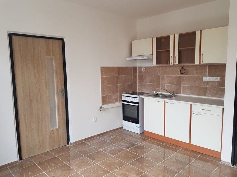 Byty, Děčín, 405 02