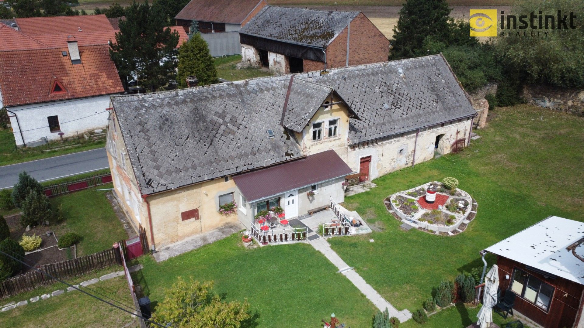 Rodinné domy, Bezděkov, Bor, 240 m²