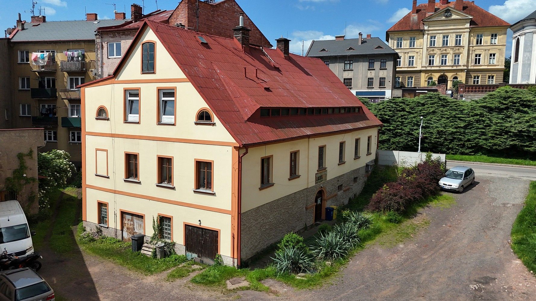 Rodinný dům, 552 m²