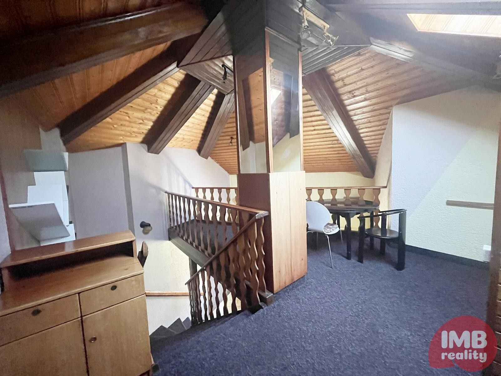 Restaurace, Na Pěší zóně, Nová Role, 140 m² - 2