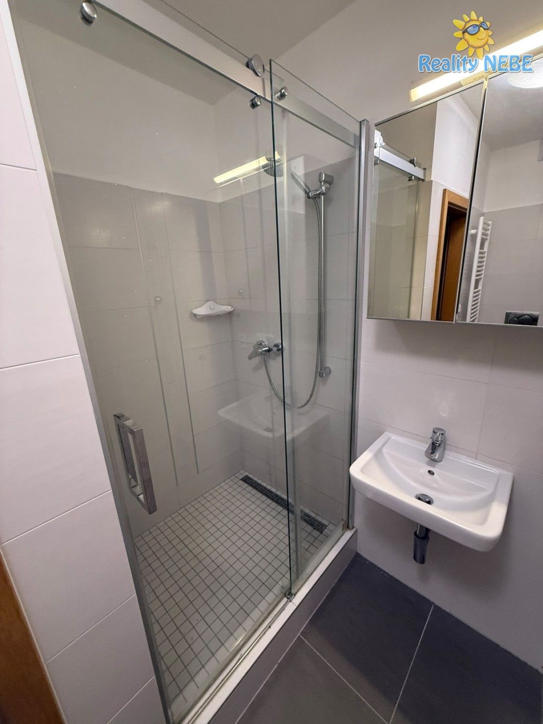 2+kk, Lublaňská, Praha, 38 m² - 1