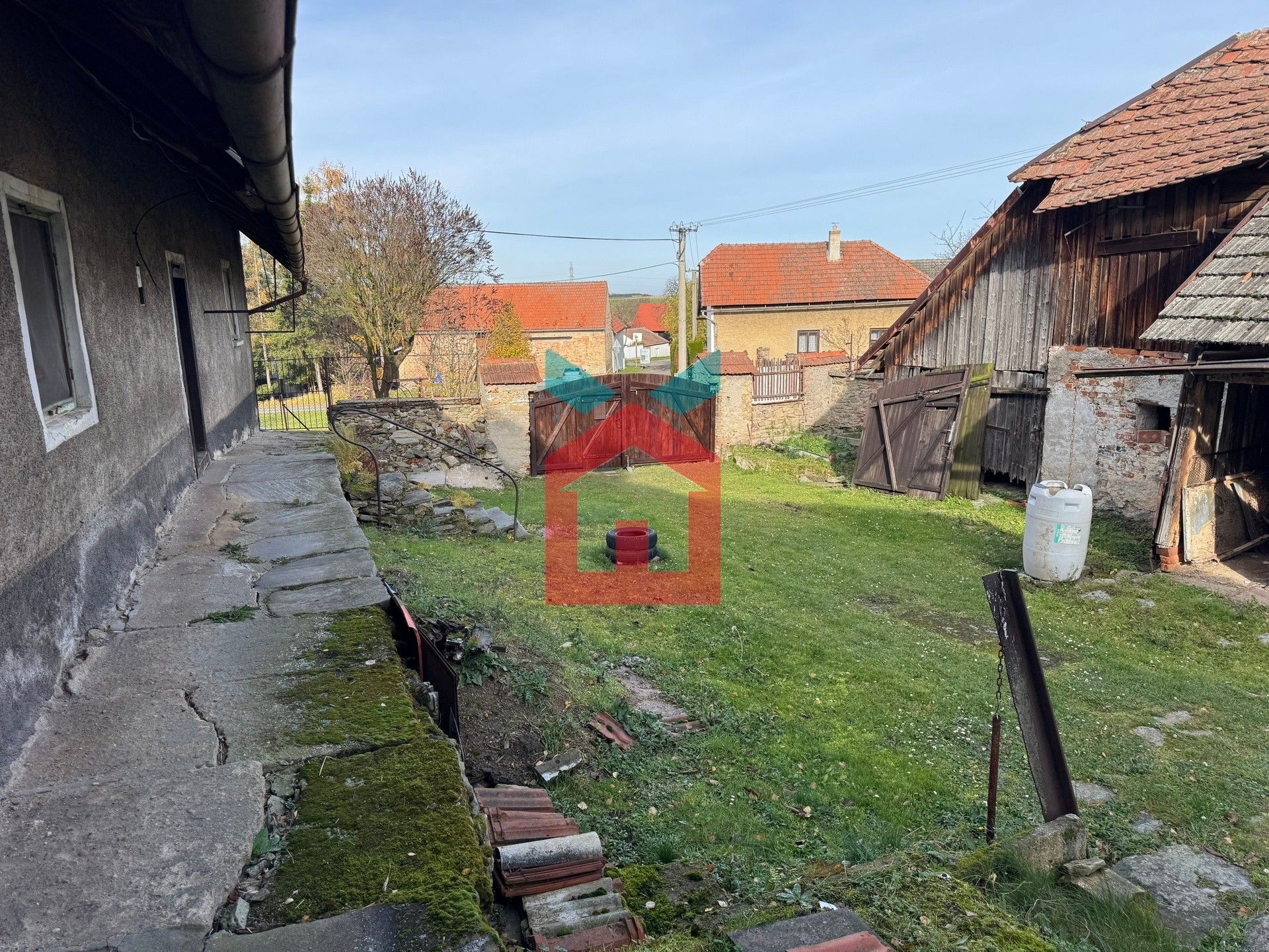 Prodej rodinný dům - Staňkovice, 90 m²