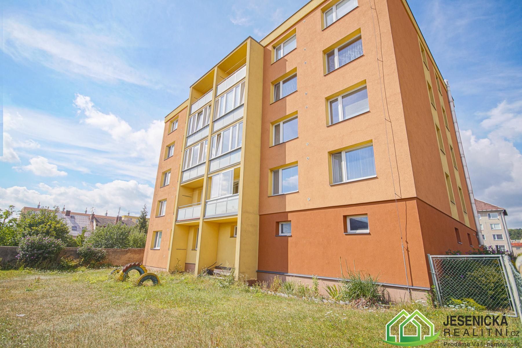 1+kk, Janošíkova, Javorník, 26 m² - 1