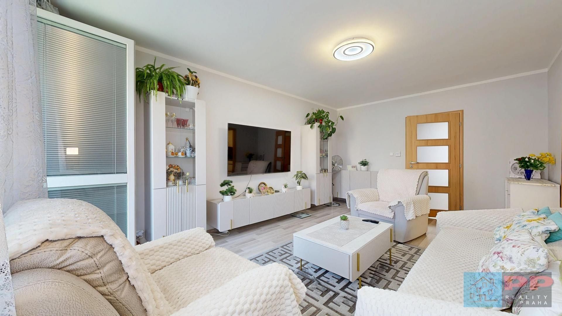 Byt 3+1 · 77 m² · Čeperská, Praha - 3
