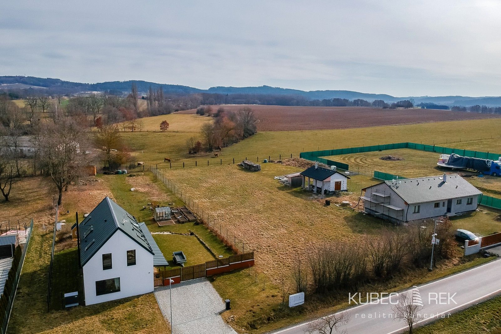 Pozemky pro bydlení, Sedlec-Prčice, 2 095 m² - 1