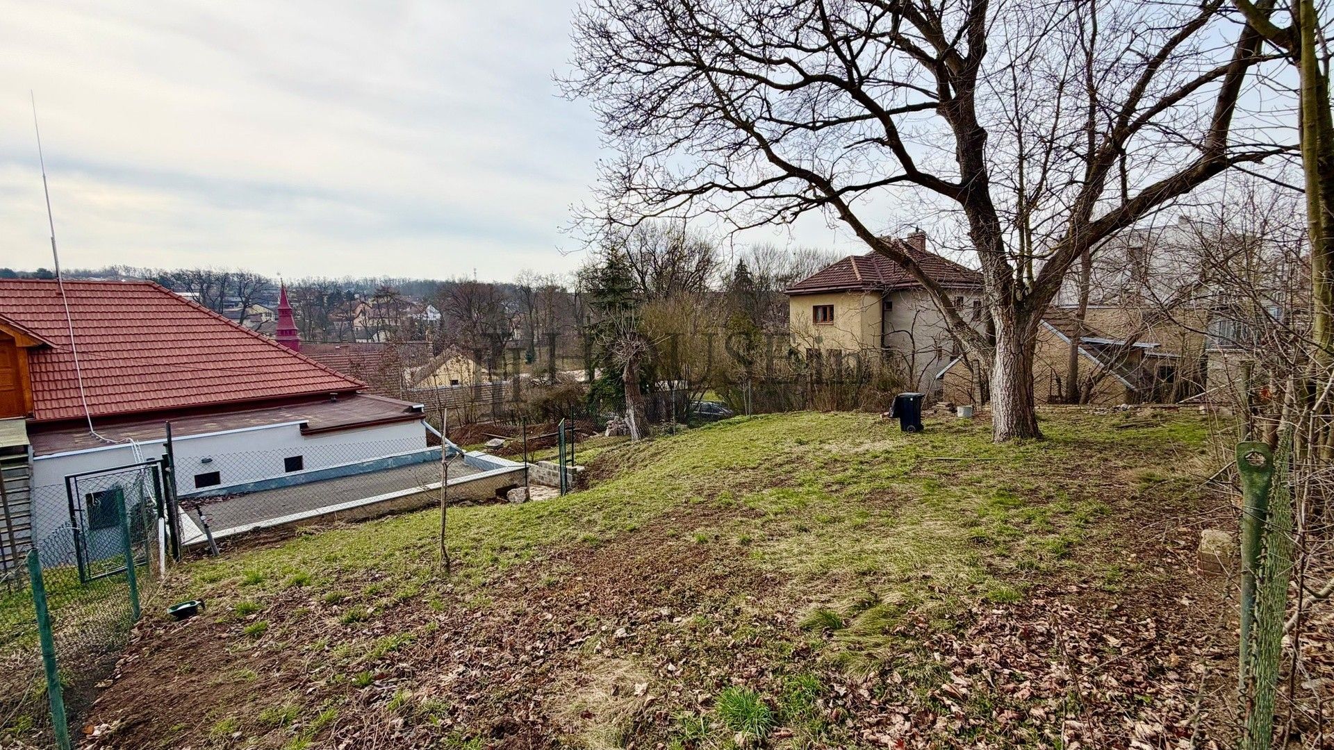 Zahrady, Bezejmenná, Úholičky, 220 m²