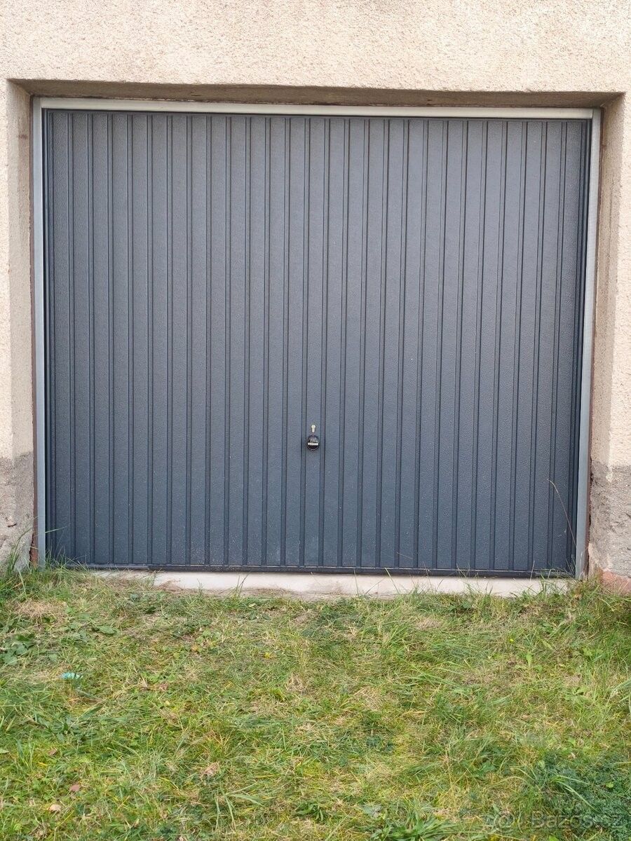 Garáže, Žďár nad Sázavou, 591 01 - 1