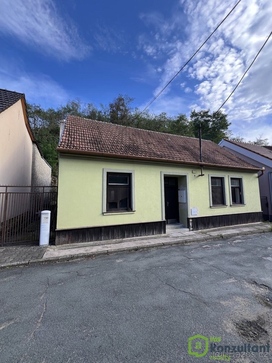 Prodej rodinný dům - Prštice, 664 46