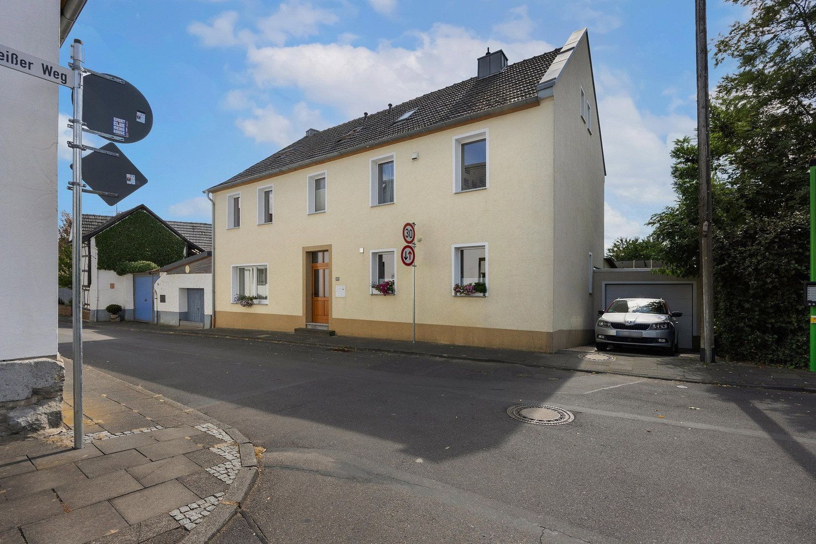 Prodej rodinný dům - Ahrtalstraße 32, , Severní Porýní-Vestfálsko, 162 m² - 5