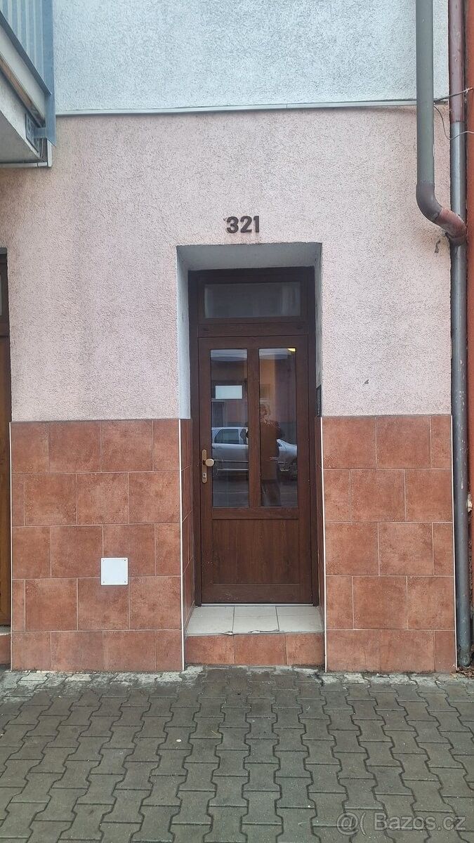 Pronájem byt - Městec Králové, 289 03