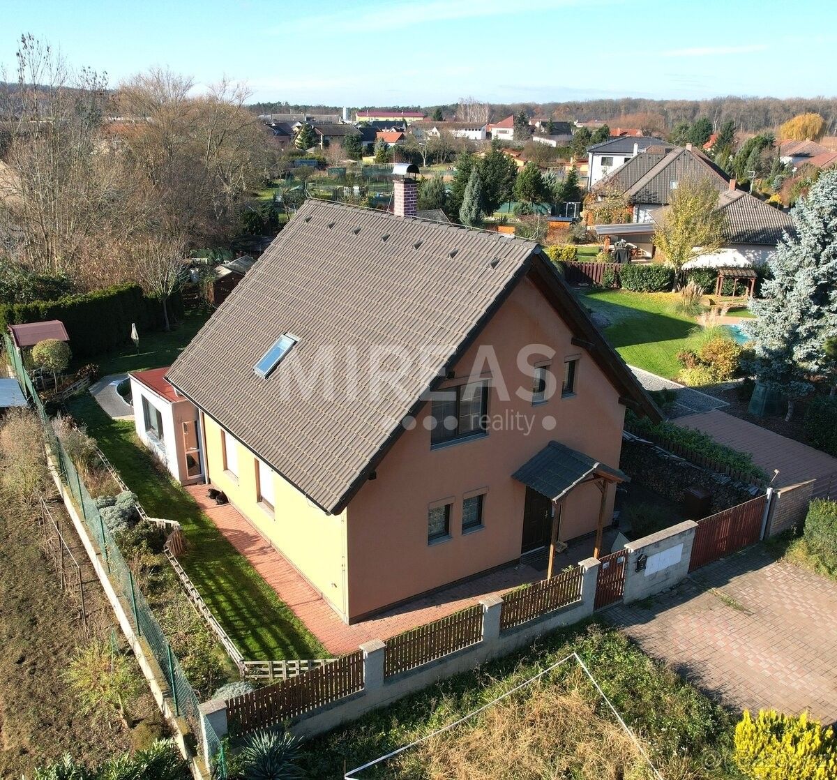 Rodinné domy, Semice, 289 17