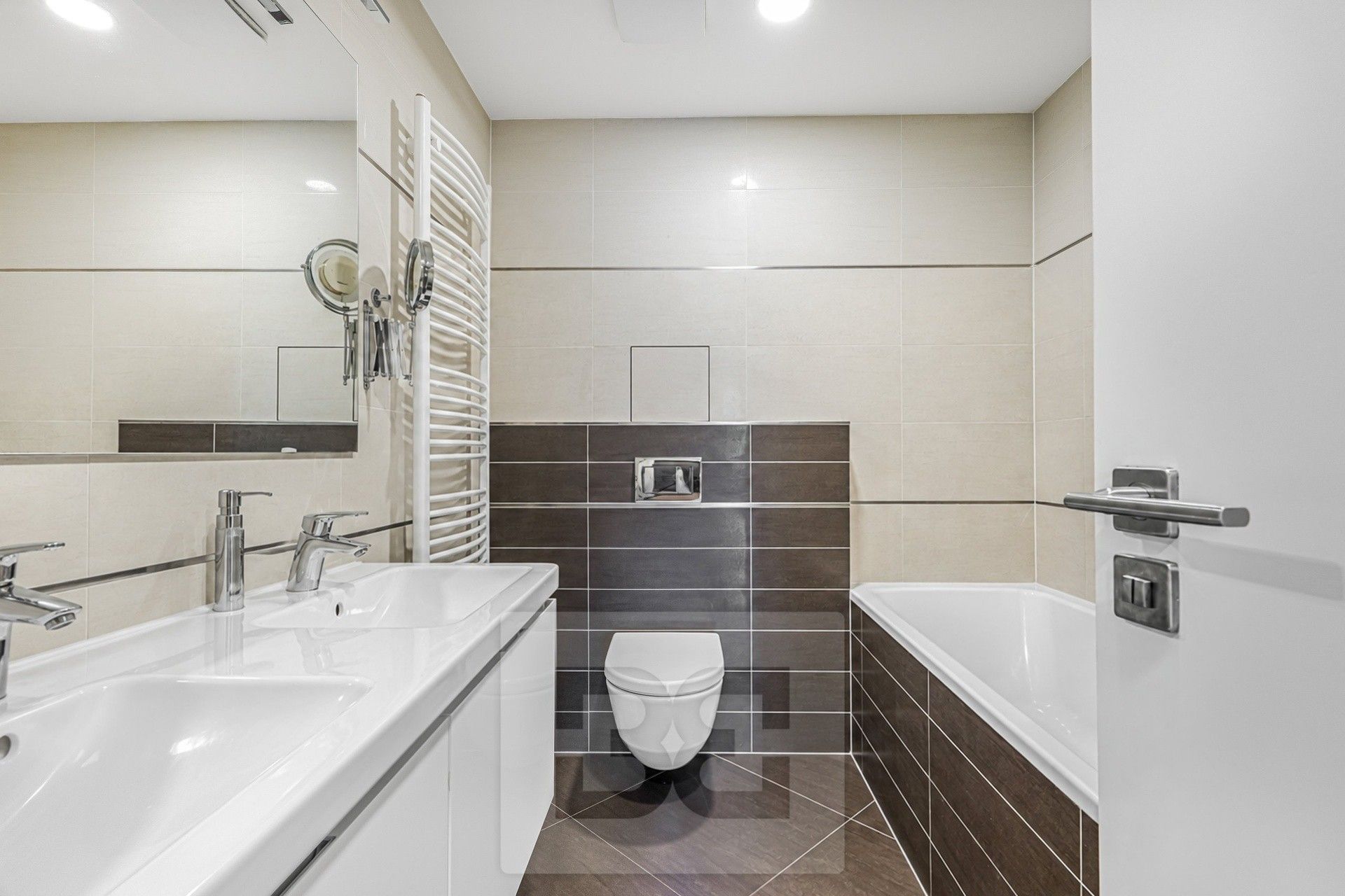 Byt 4+kk · 106 m² · V háji 1619, Praha Holešovice - 4