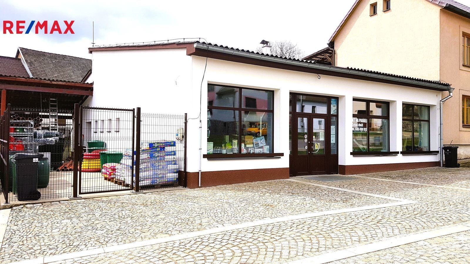 Prodej dům - Soběslavská, Černovice, 270 m²