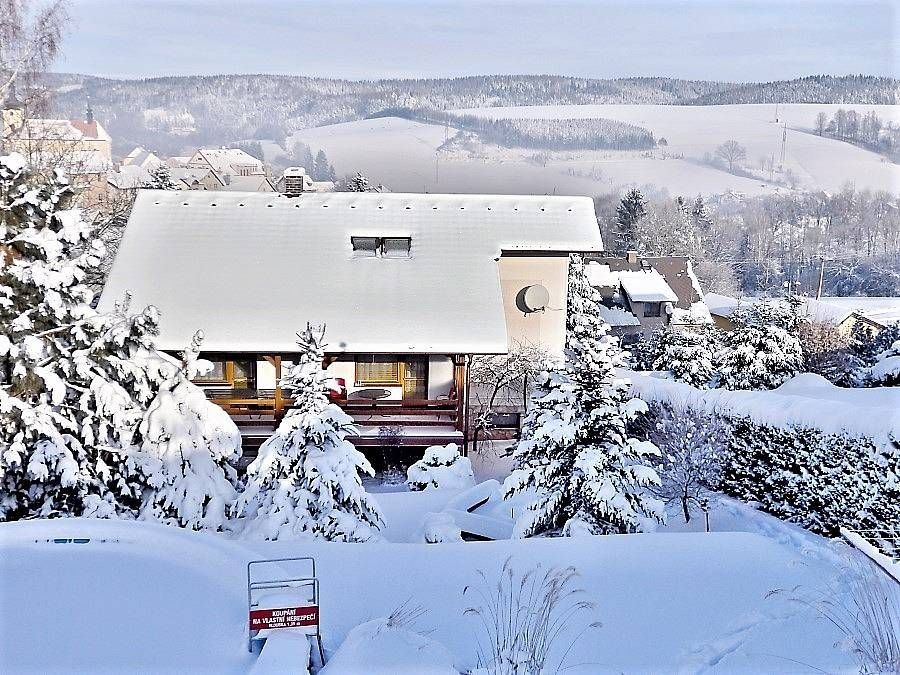 Chaty, Pecka, Královéhradecký kraj