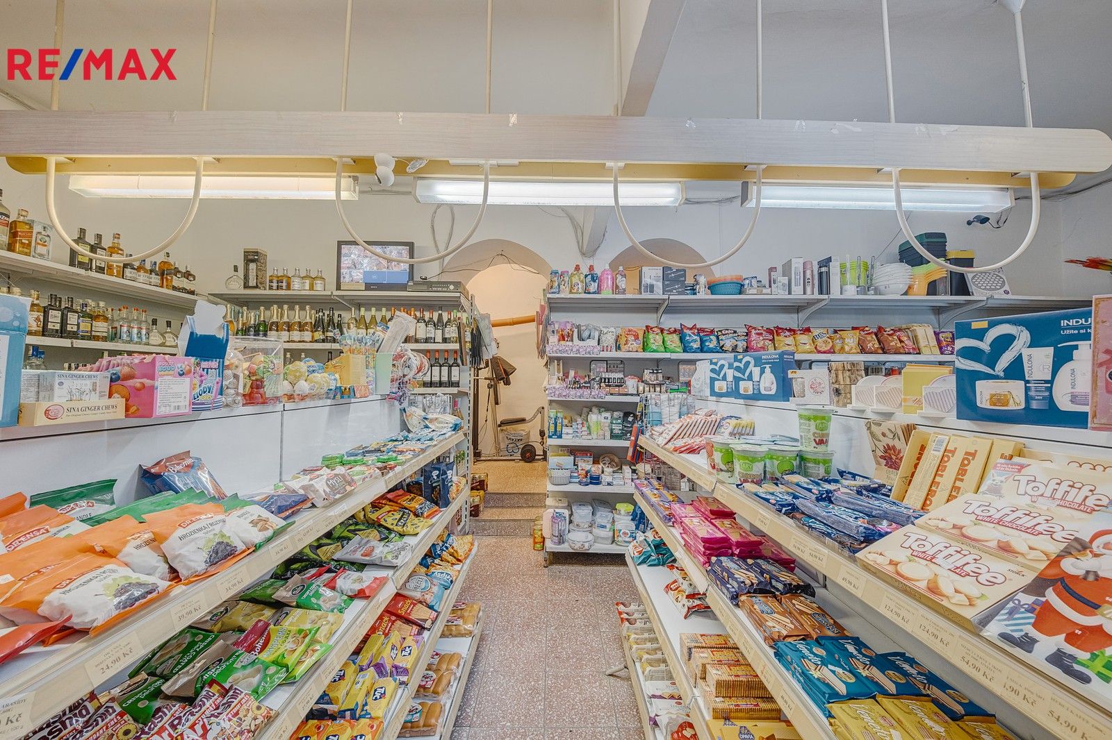 Pronájem obchodní prostory - Drahobejlova, Praha, 49 m²