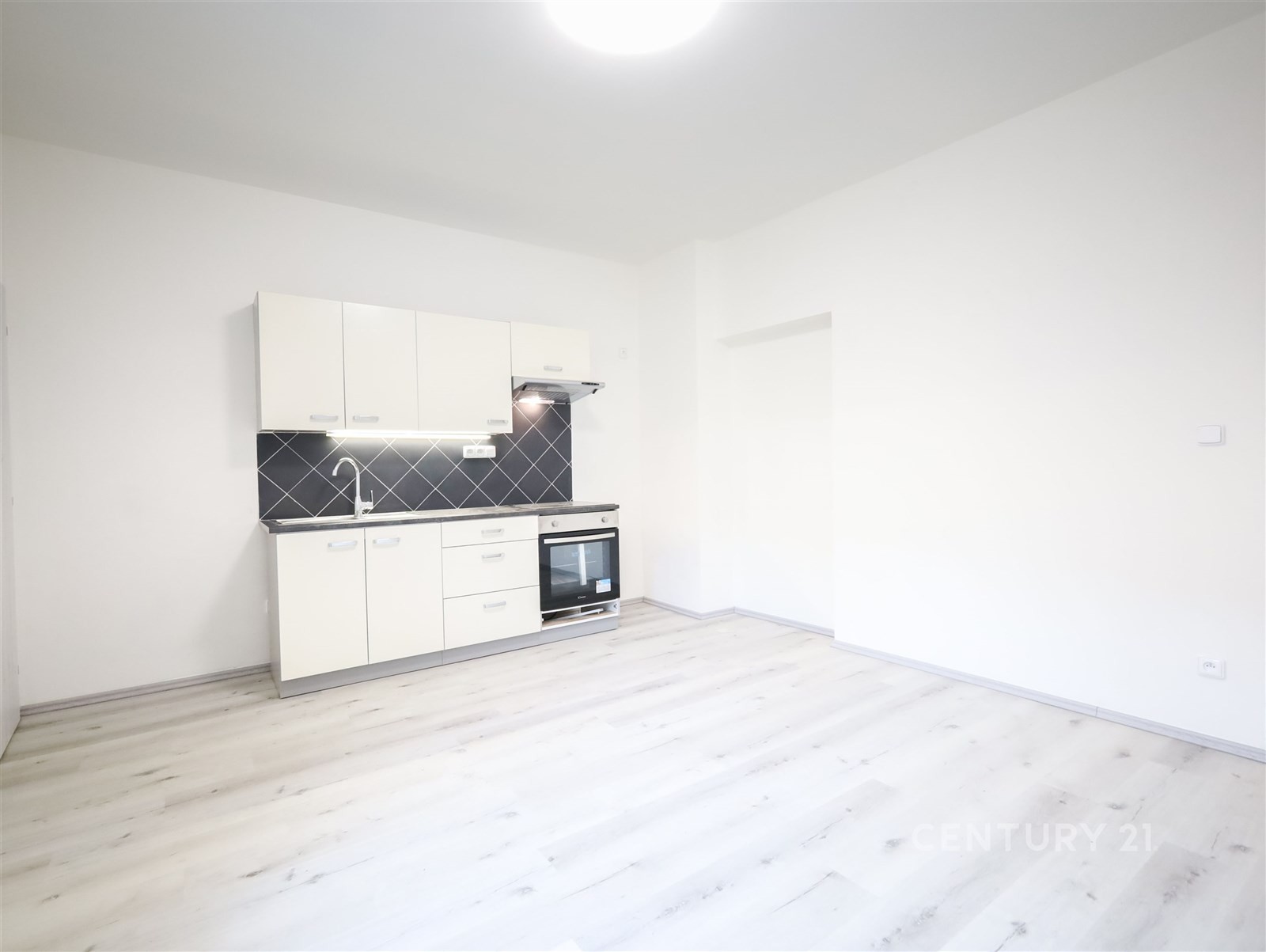 Pronájem byt 2+kk - Zoubkova, Brno Nový Lískovec, 47 m² - 2
