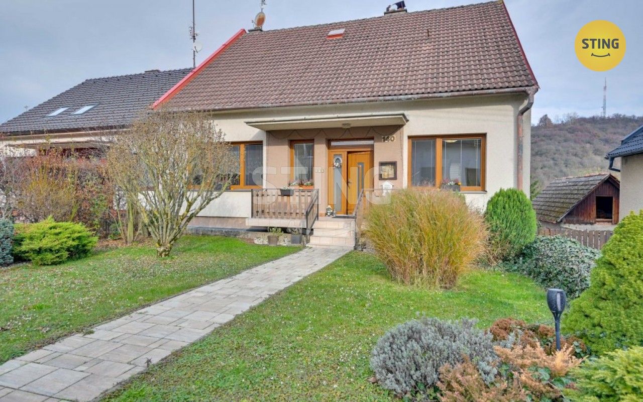 Rodinné domy, Částkov, 278 m²