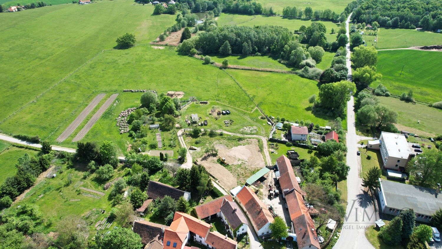 Prodej pozemek pro bydlení - Dolní Třebonín Záluží, 1 929 m² - 5