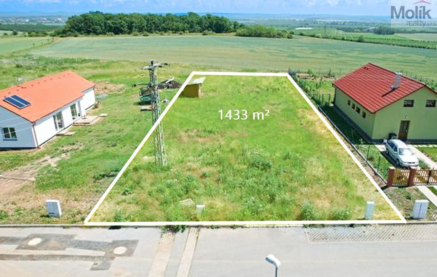 Prodej pozemek pro bydlení - Horní Beřkovice, 1 433 m²