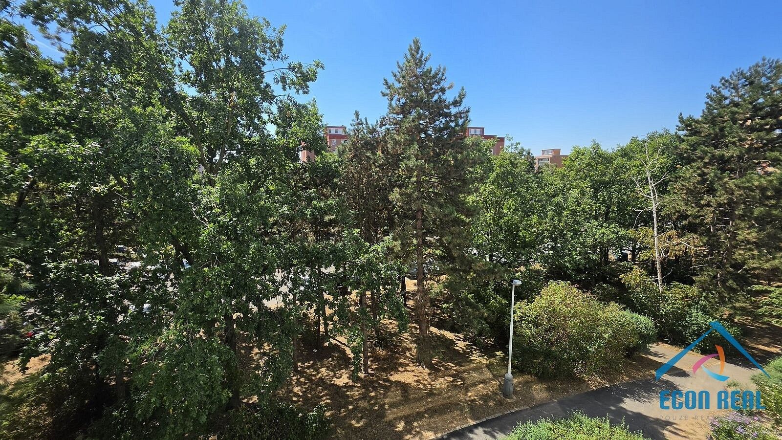 Byt 3+1 · 68 m² · Hnězdenská, Praha 8 - Troja - 4