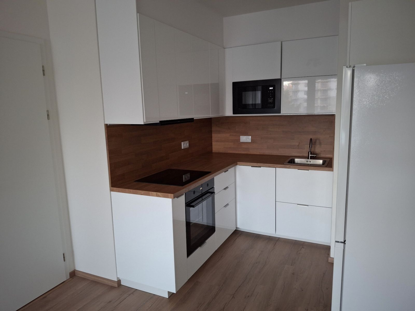 Byt 2+kk · 43 m² · Pod Harfou, Praha - Vysočany - 3