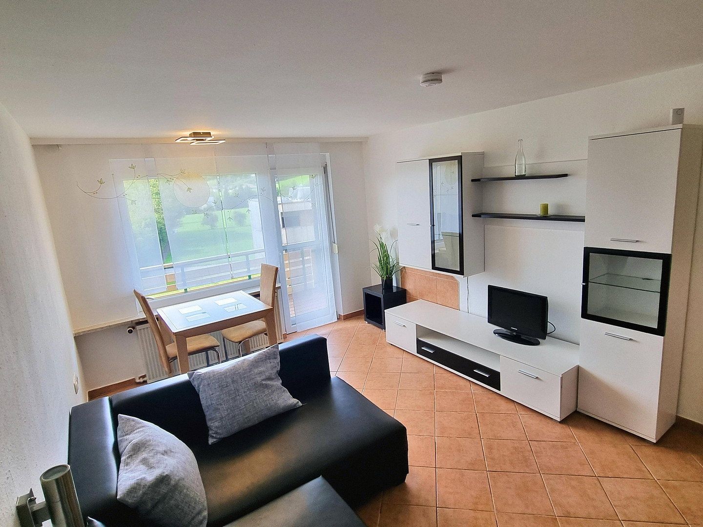 Prodej byt 2+1 - Lindenberger Str. 17, , Bavorsko, 50 m² - 5