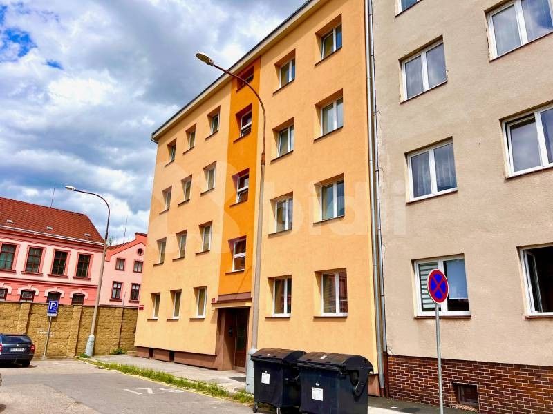 3+1, Komenského, České Budějovice, 70 m²