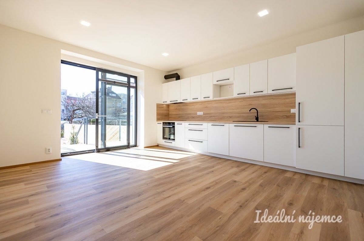 3+kk, Albertova, Hradec Králové, 52 m²