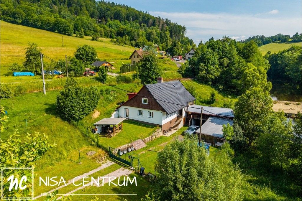 Rodinné domy, Poniklá, 512 42