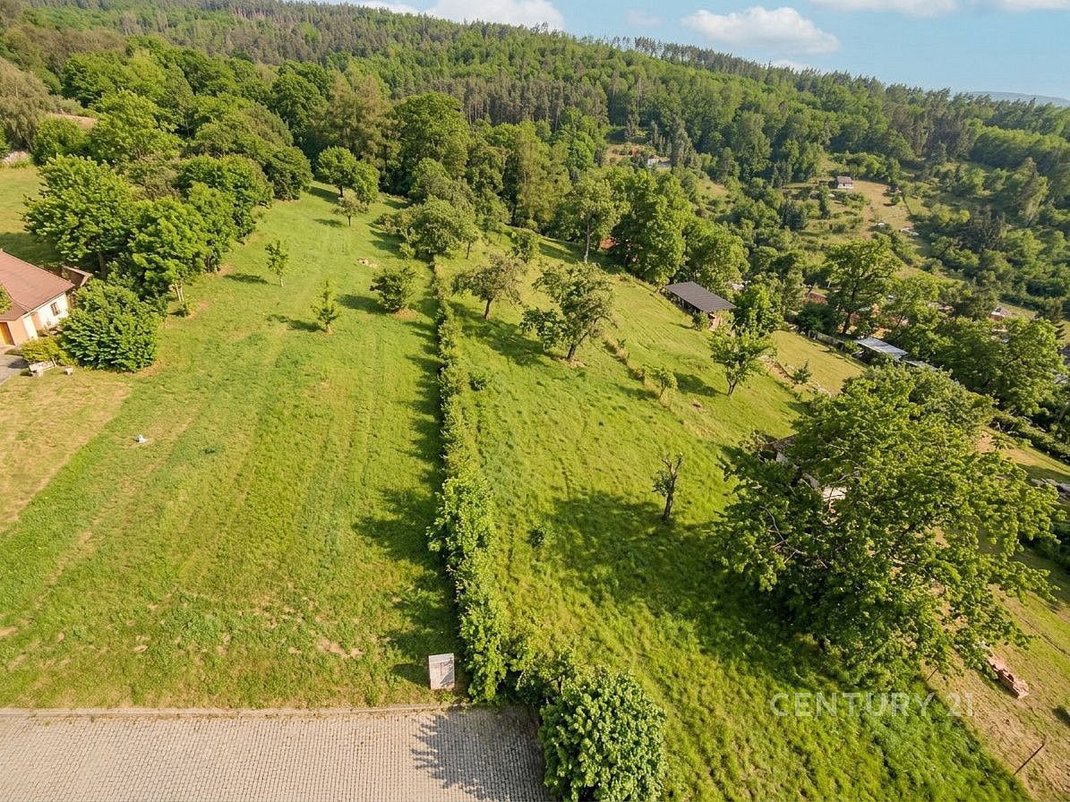 Pozemky pro bydlení, Bílovice nad Svitavou, okres Brno-venkov - 1