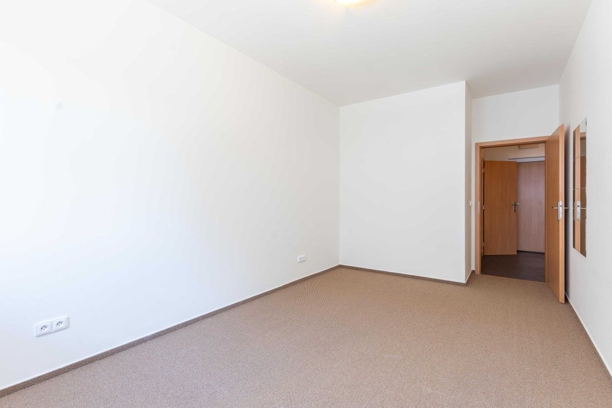 Byt 2+kk · 48 m² · Kudrnova, Praha - 4