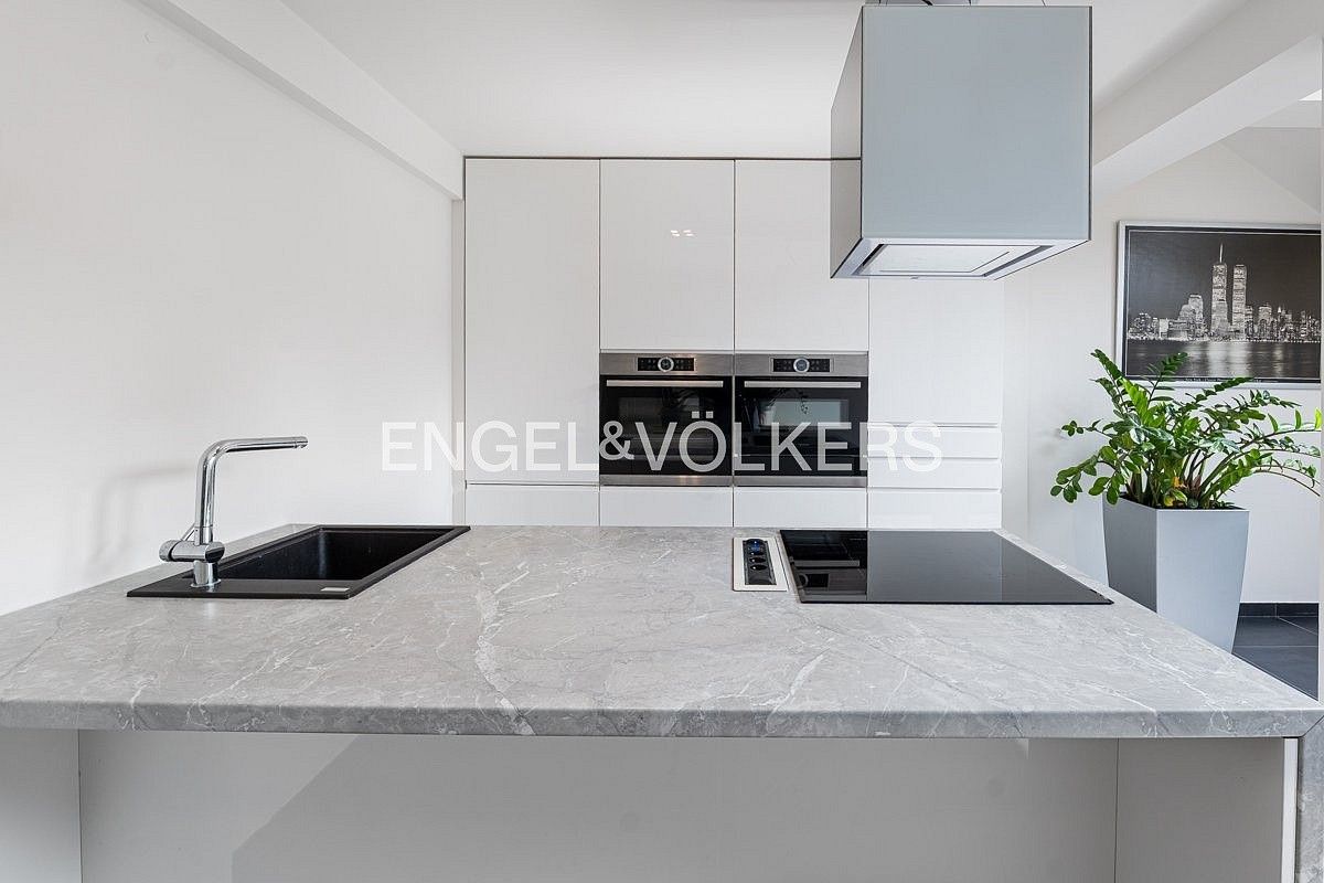 2+kk, Praha - Smíchov, okres Praha 5, Hlavní město Praha, 57 m² - 2