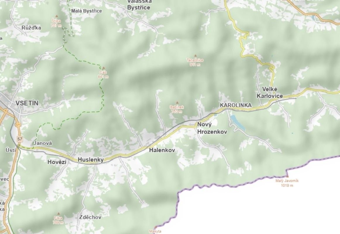 Louka · 1 890 m² · Velké Karlovice - 3