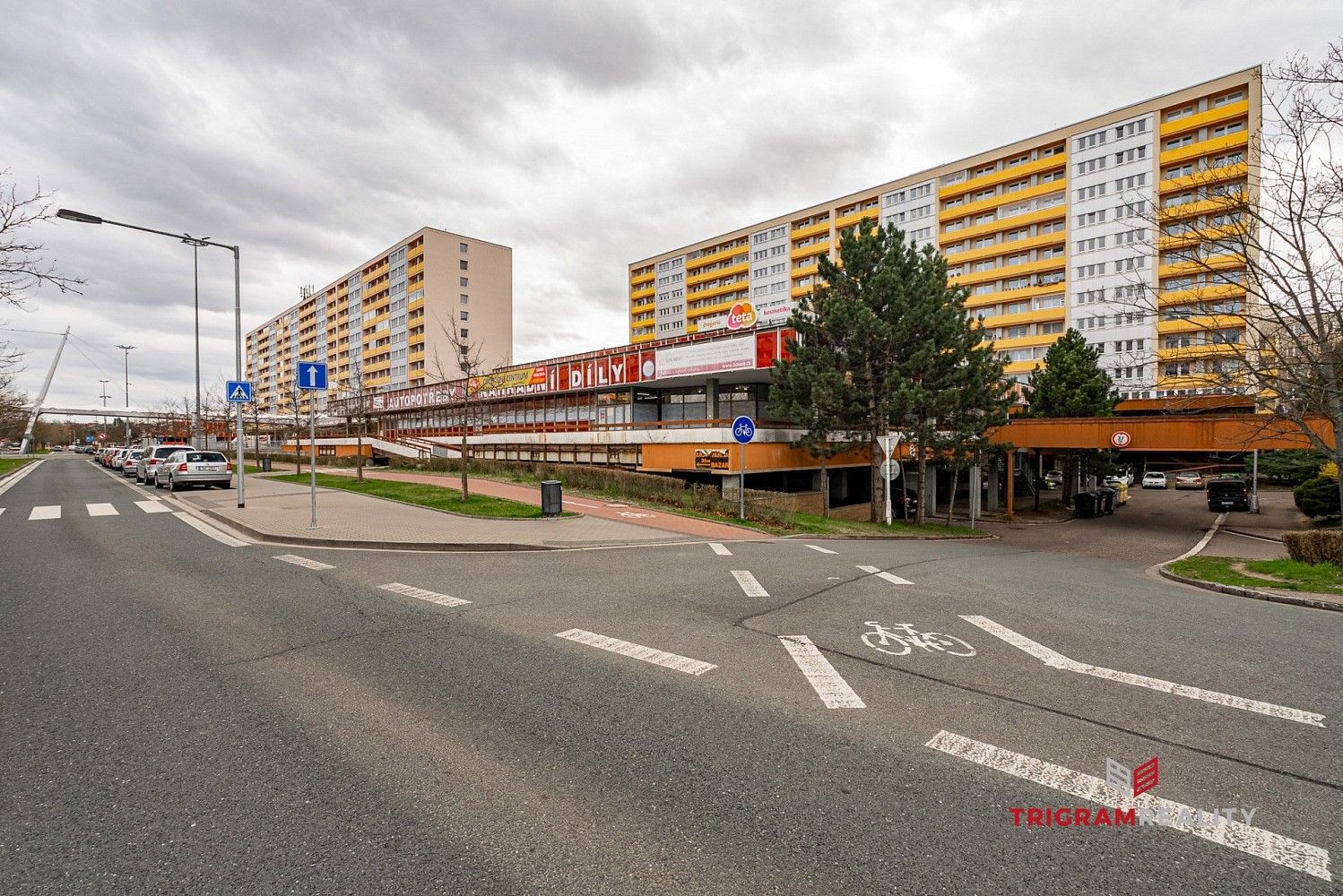Pronájem obchodní prostory - Hradec Králové - Nový Hradec Králové, Královéhradecký kraj, 402 m² - 2