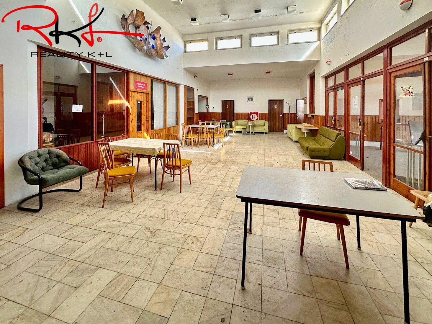 Obchodní prostory, Třeboňská, Chlum u Třeboně, 1 m²