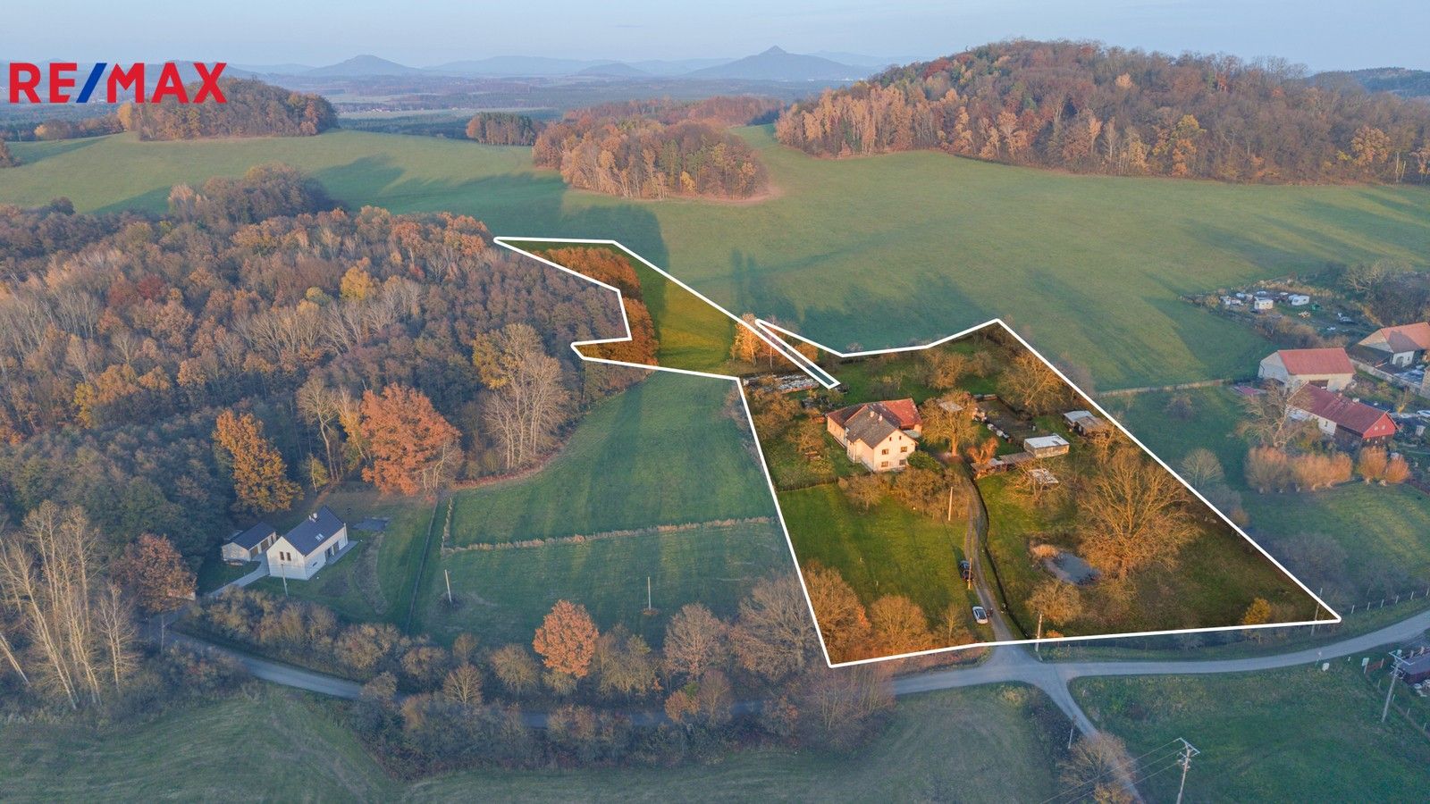 Prodej rodinný dům - Provodín, 290 m²