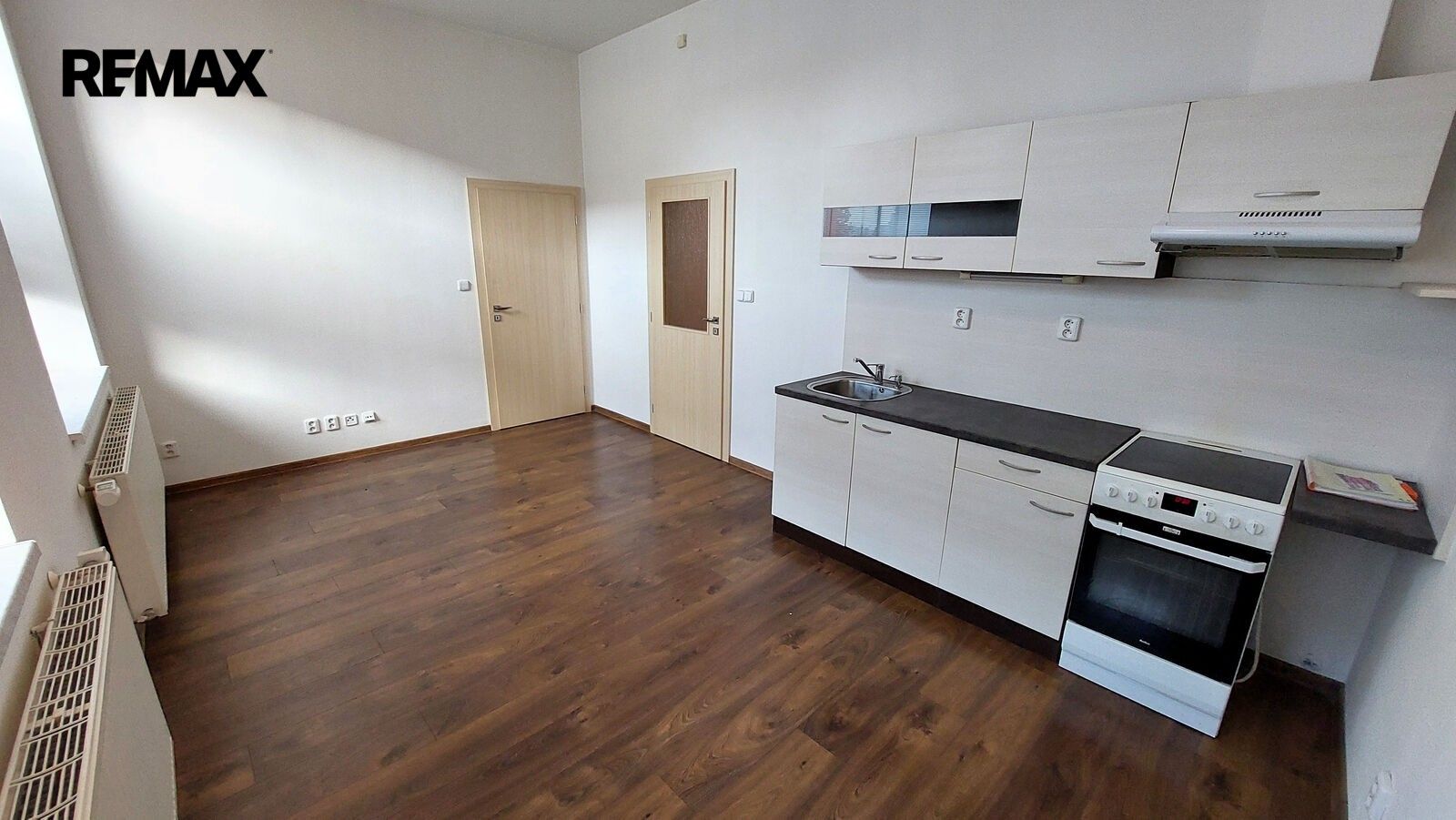 Pronájem byt 1+kk - Kalouskova 687, Rousínov, 31 m² - 5