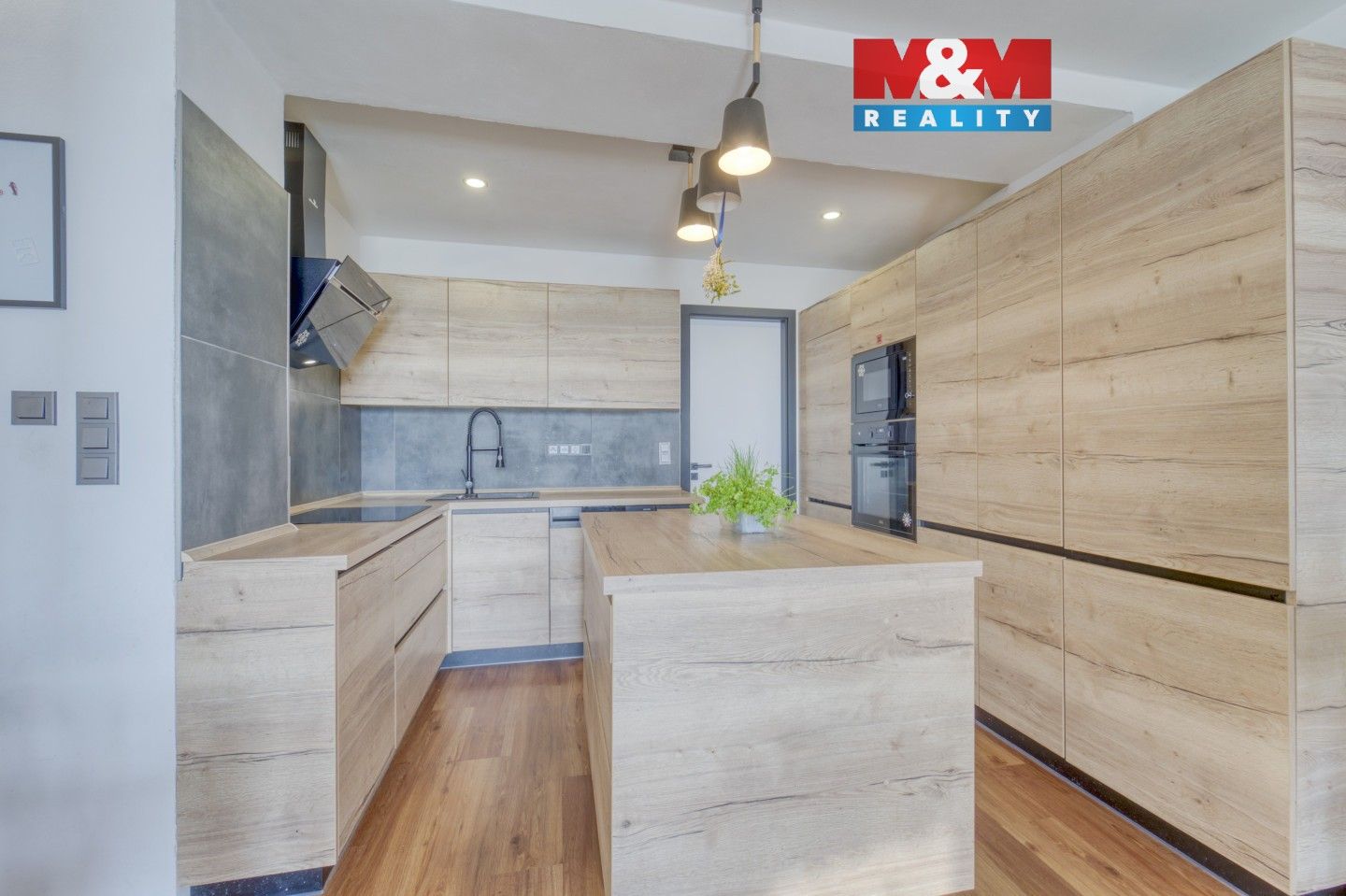 4+kk, Nezvěstice, 74 m²