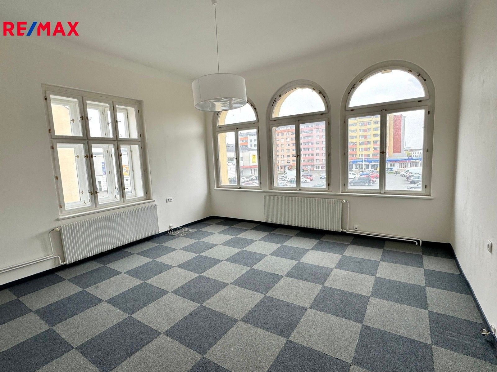 Pronájem kancelář - Kleinerova, Kladno, 24 m²