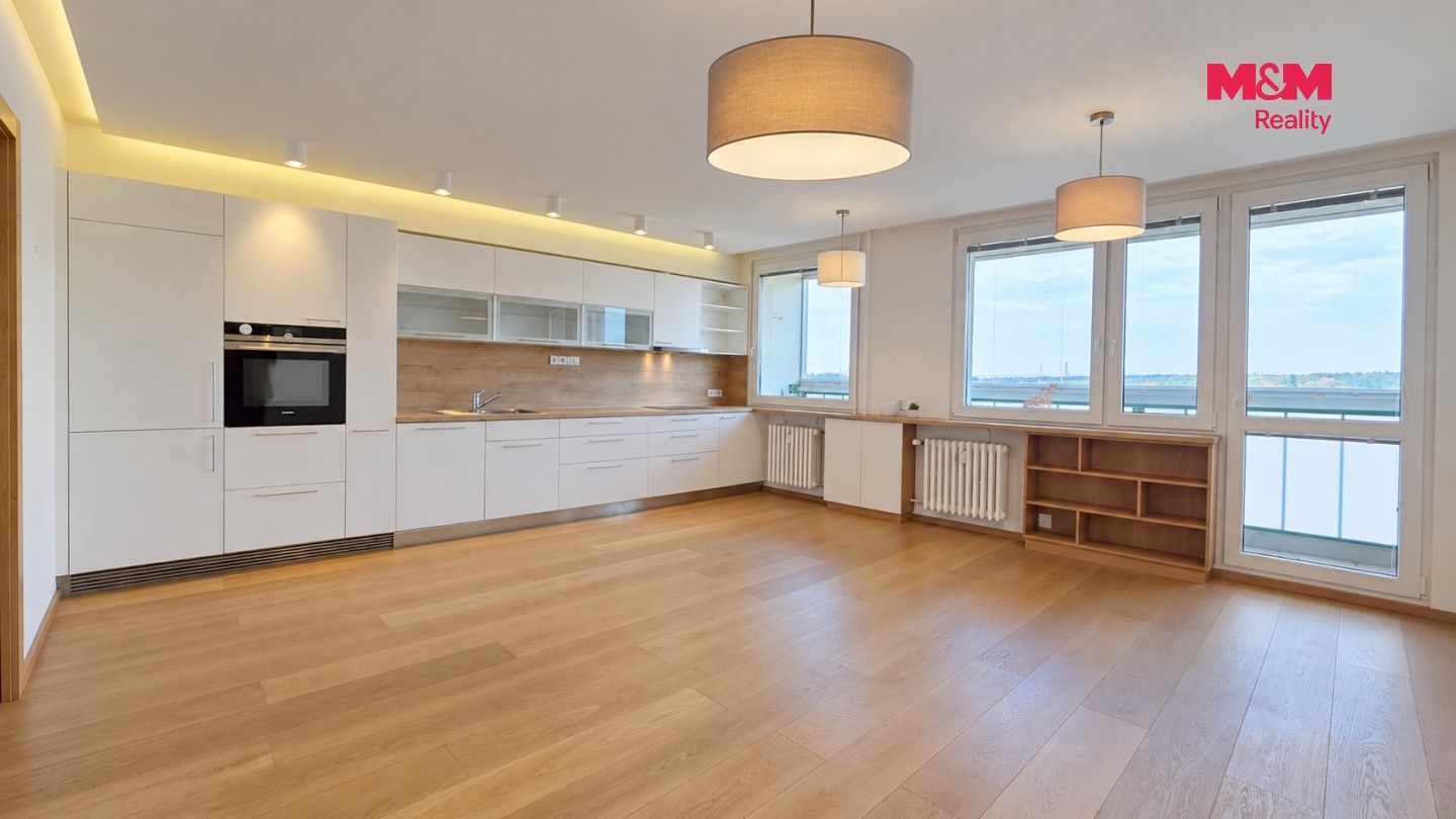 Byt 3+kk · 74 m² · Láskova, Praha - 4