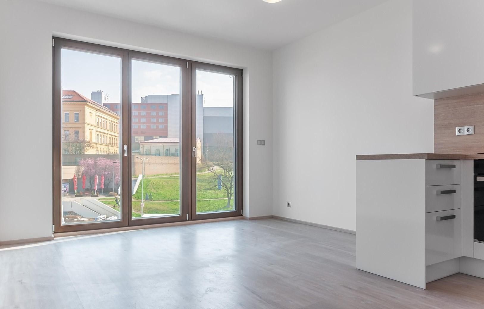 Byt 1+kk · 28 m² · Sokolovská, Praha - 3