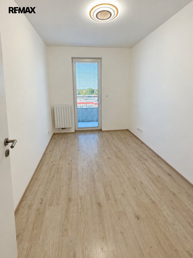 Byt 4+kk · 93 m² · Praha - Letňany, okres Praha 18, Hlavní město Praha - 4